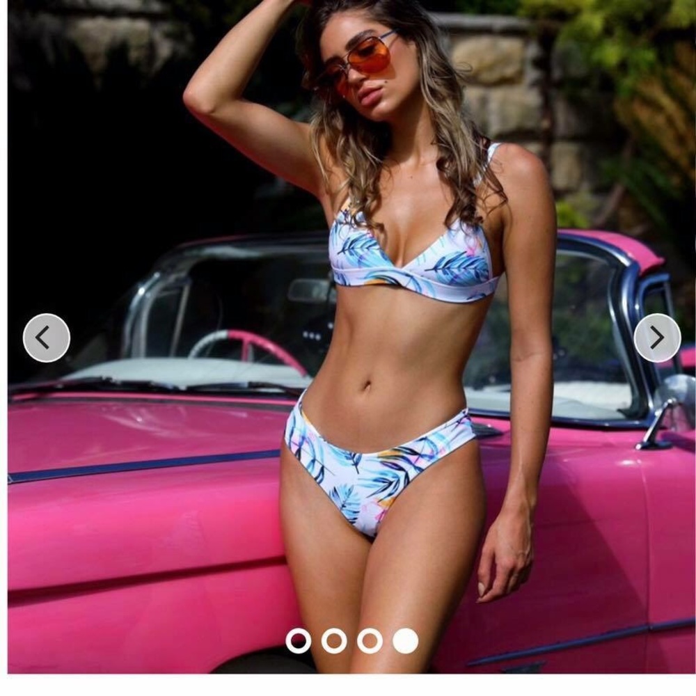 Kulani Kini’s Bikini